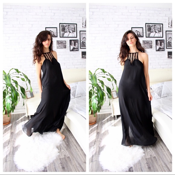 Sheer Maxi Crochet Dress Black - Picture 3 of 10